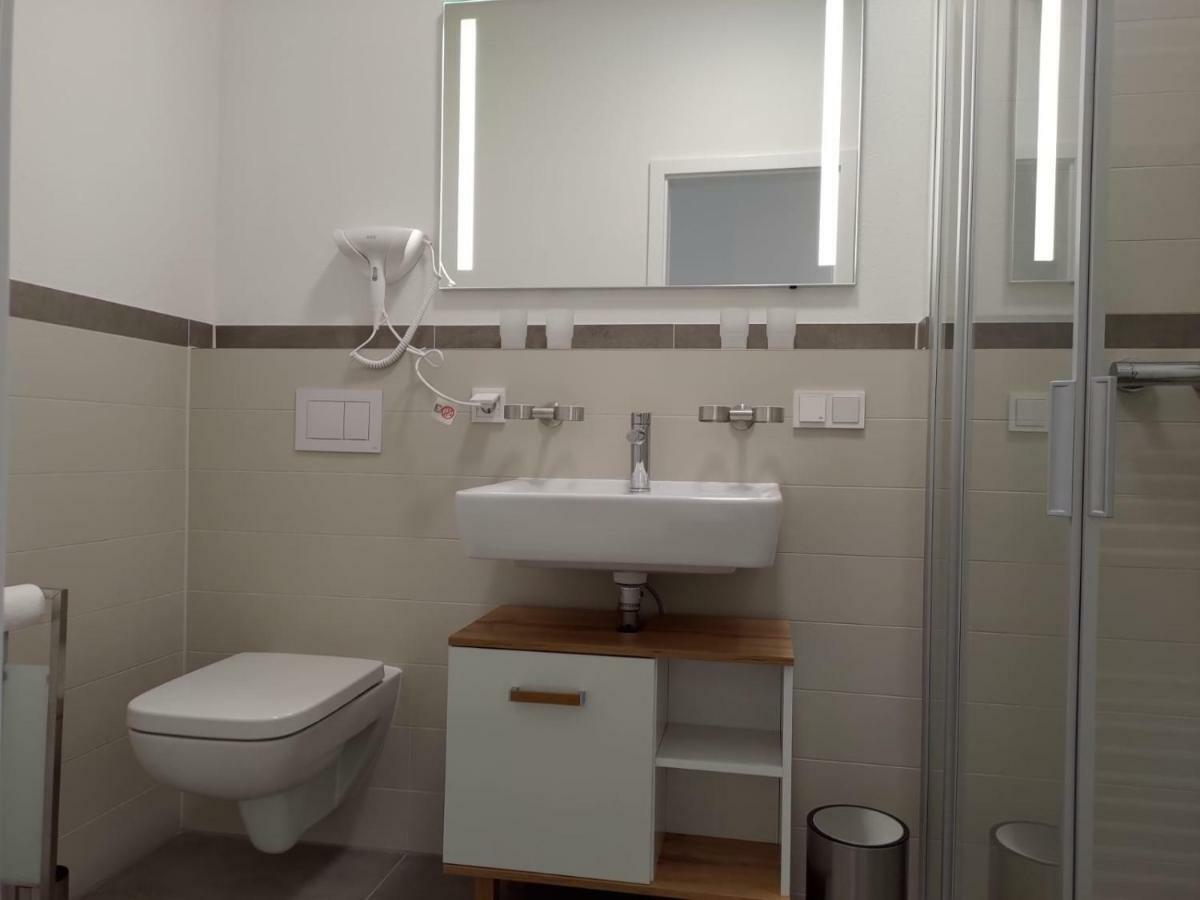 Ahoi Apartment Glowe Ngoại thất bức ảnh